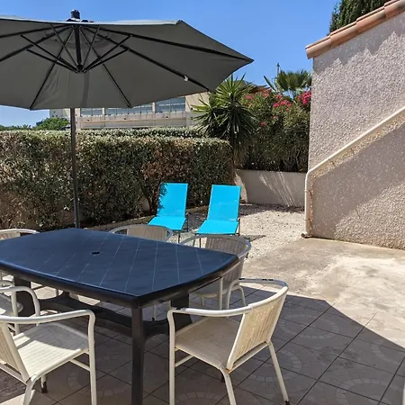 T3 Mezzanine A Port-la-nouvelle: 6 Pers, Terrasse, Proche Et Commerces, Confort Optimal. - Fr-1-797-52 *