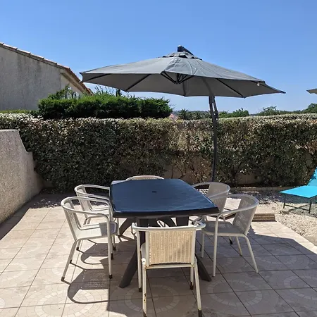 T3 Mezzanine A Port-la-nouvelle: 6 Pers, Terrasse, Proche Et Commerces, Confort Optimal. - Fr-1-797-52